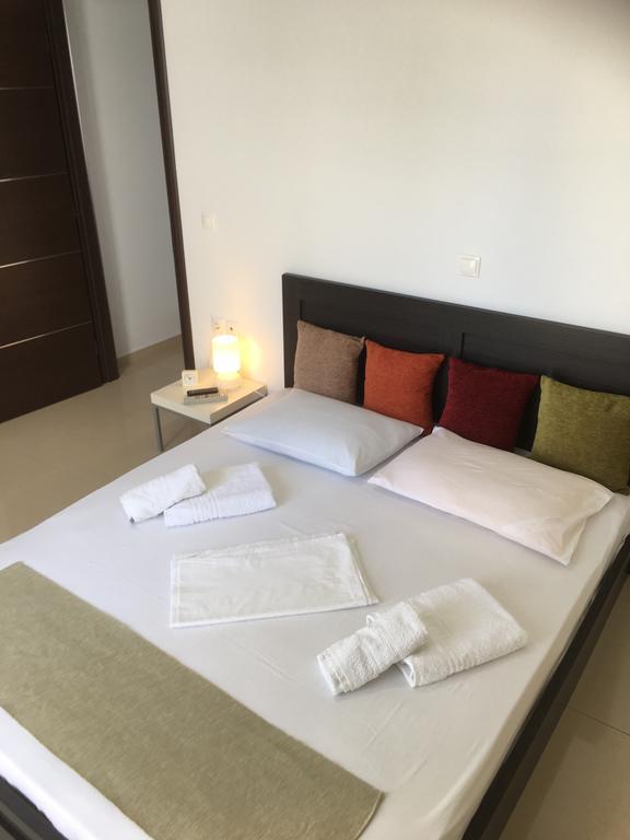 Boussetil Apartment Tínos 外观 照片