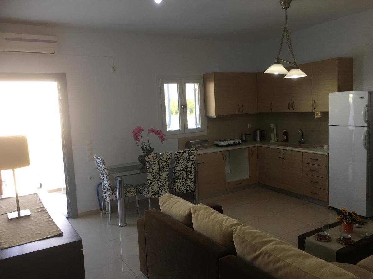 Boussetil Apartment Tínos 外观 照片