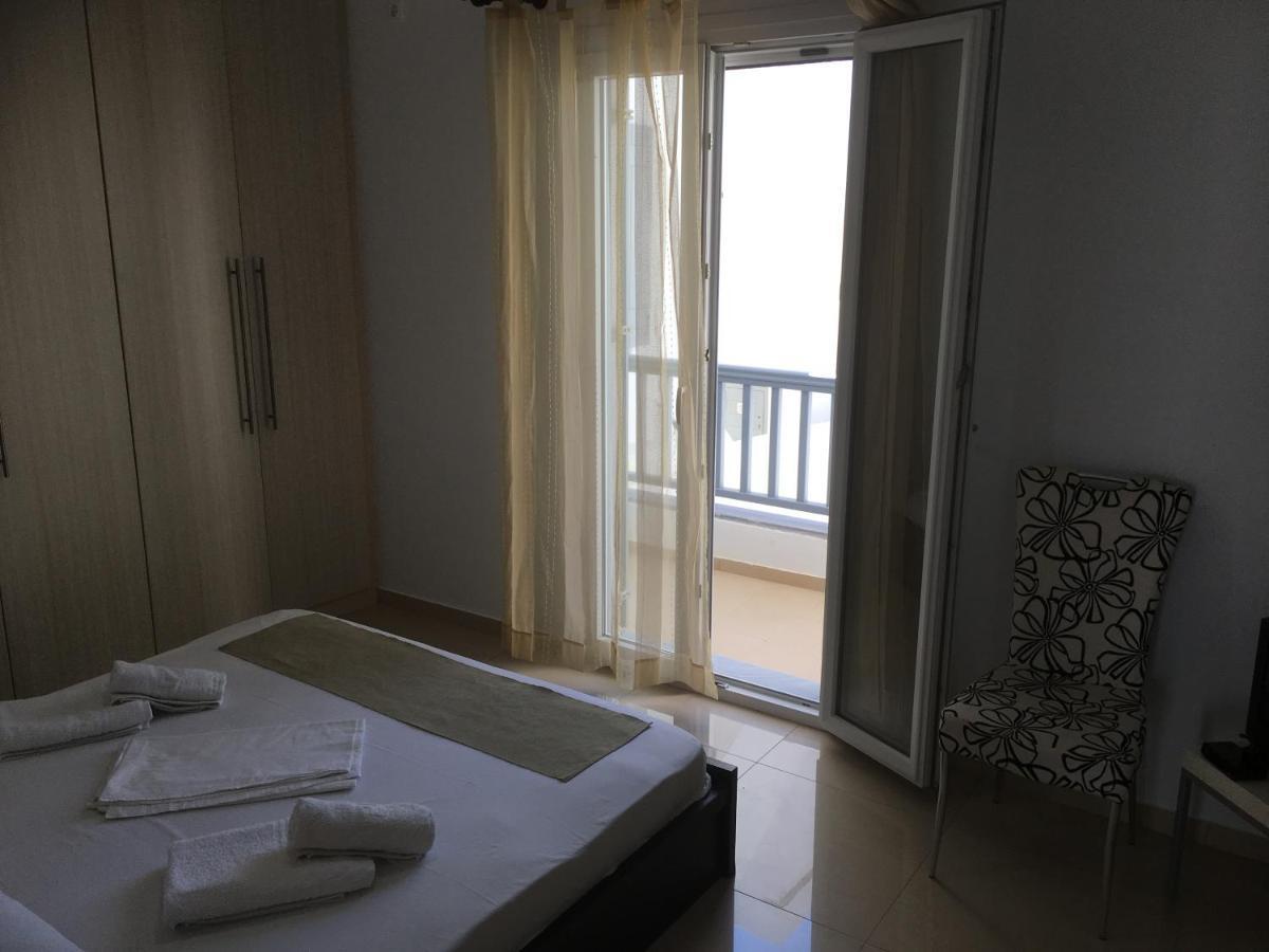 Boussetil Apartment Tínos 外观 照片