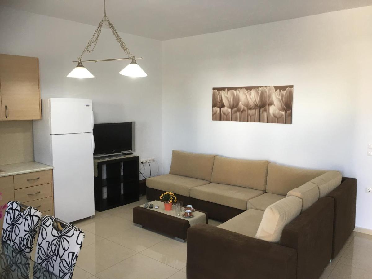 Boussetil Apartment Tínos 外观 照片