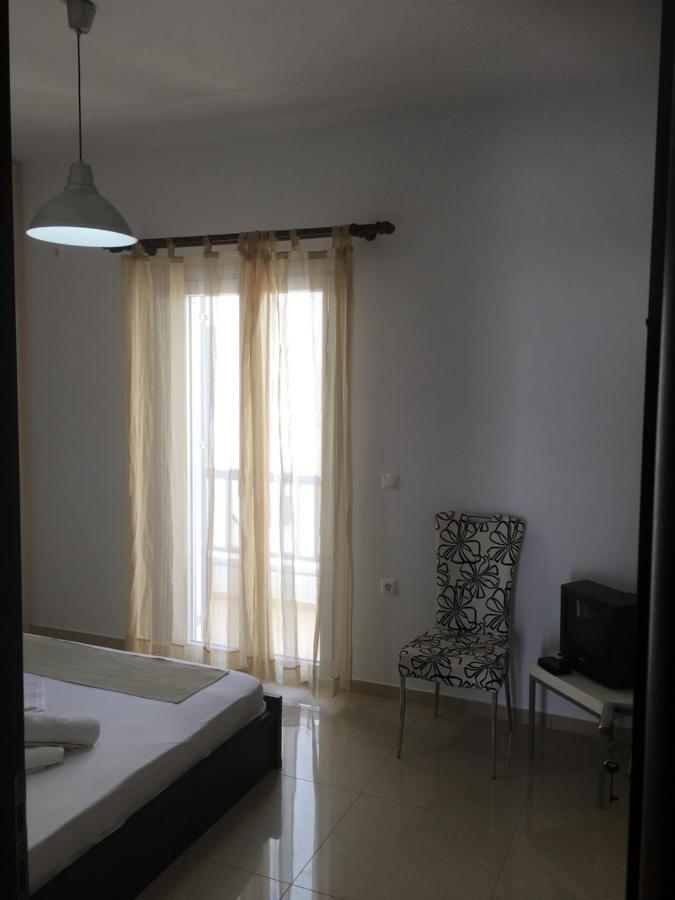 Boussetil Apartment Tínos 外观 照片